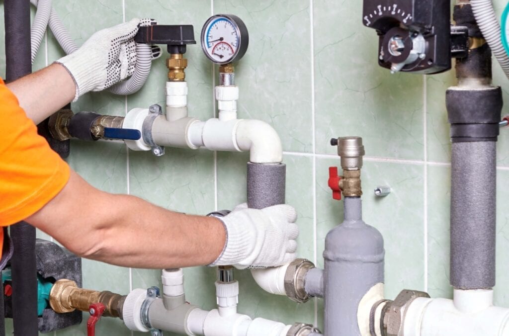 6 TRENDS IN COMMERCIAL PLUMBING IN 2020